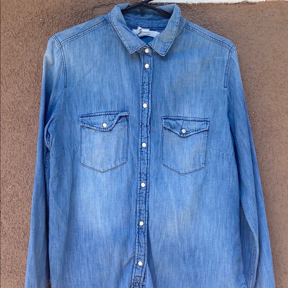 Button-Down top